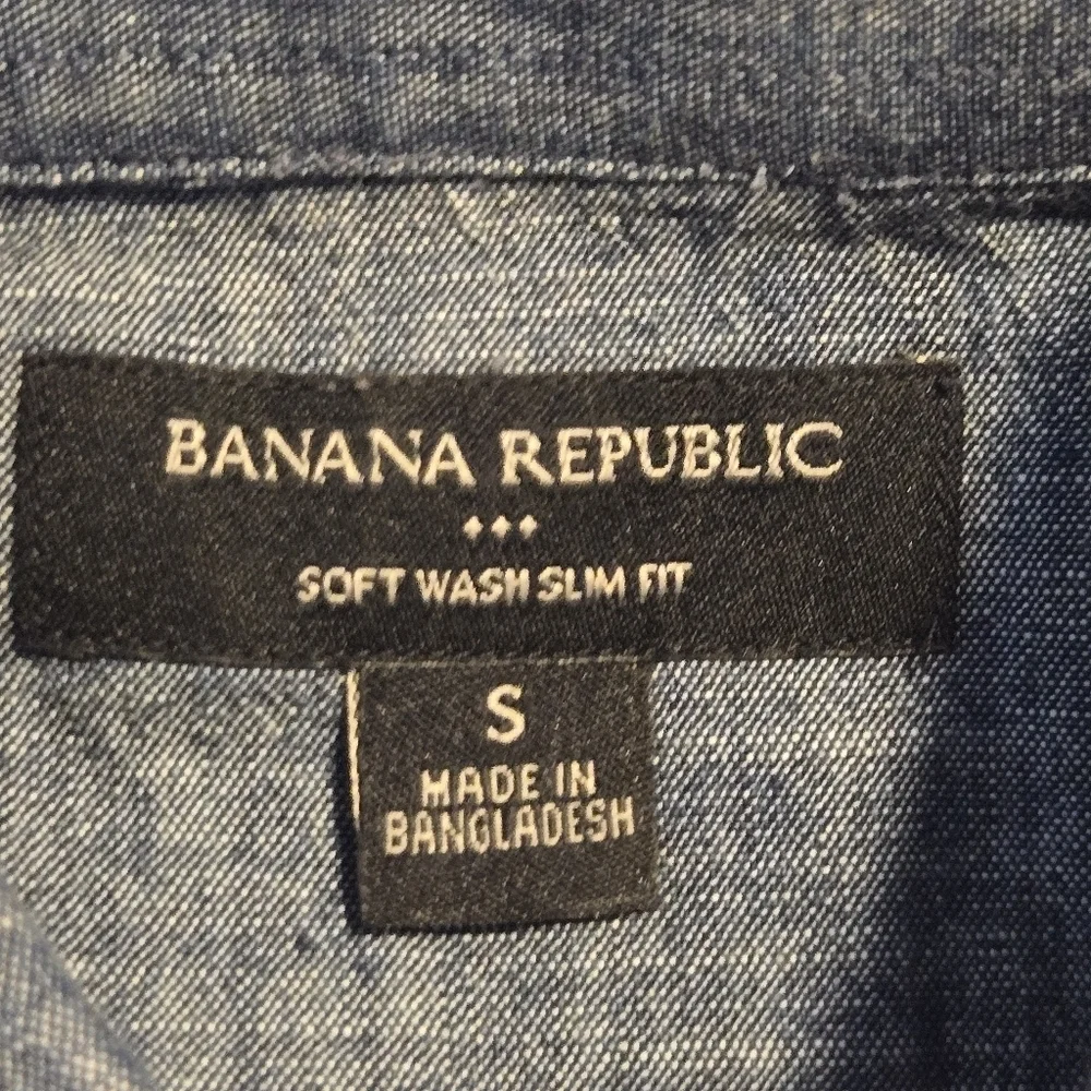 Banana Republic Mens Blue Soft Wash Slim Fit Chambray Button Up Shirt Small